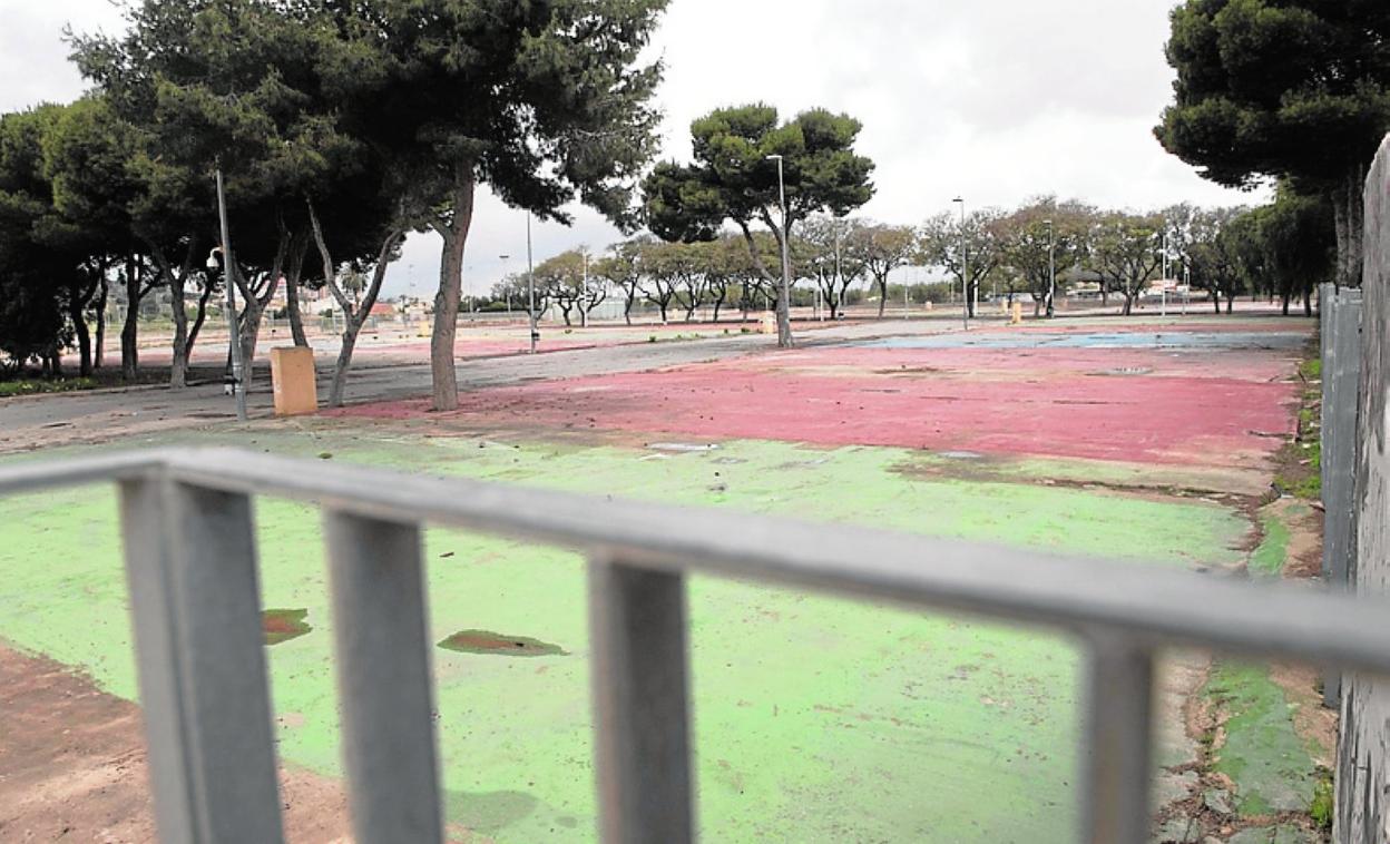 Imagen del campamento festero tomada ayer. 