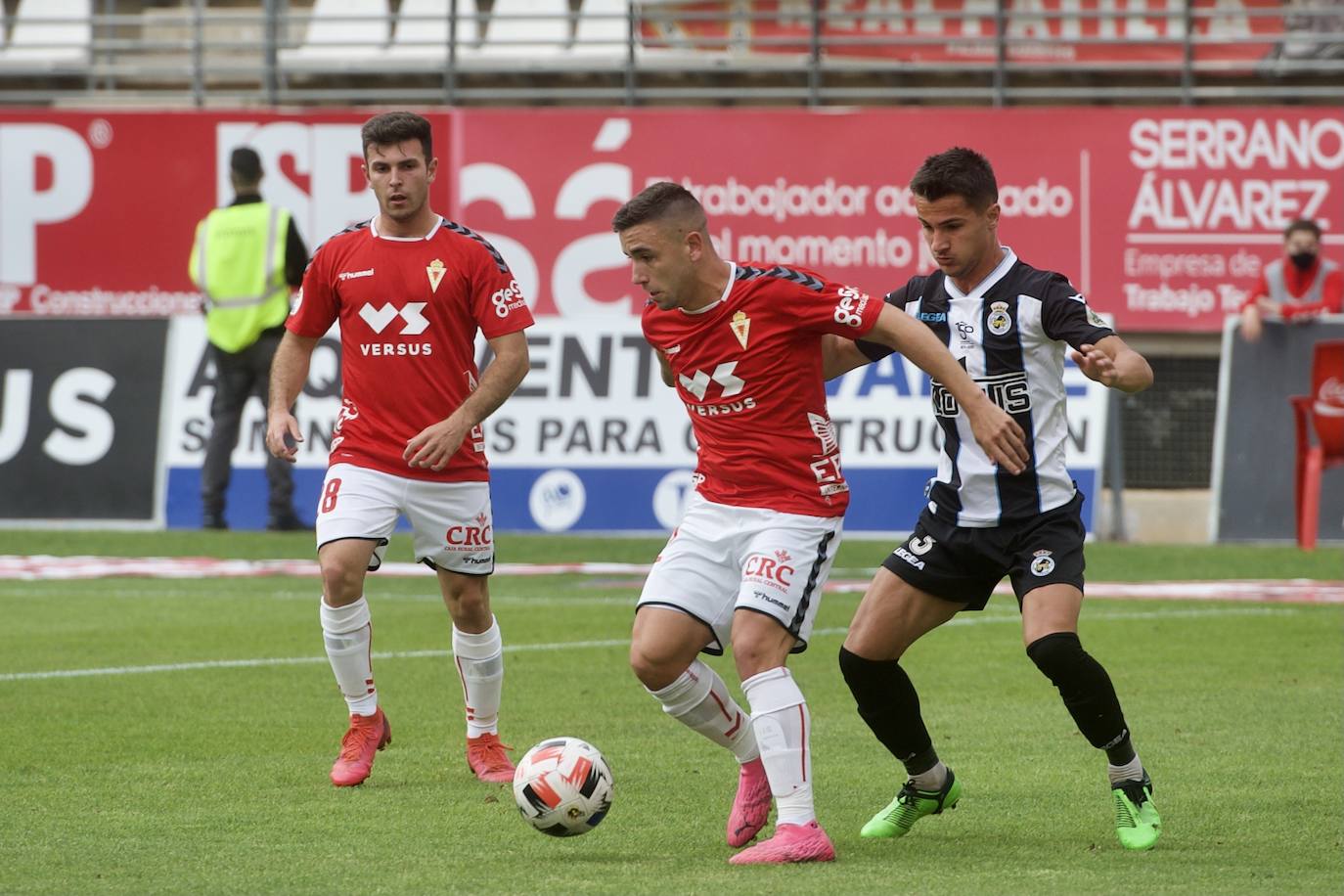 Fotos: El empate del Real Murcia ante el Linense, en imágenes