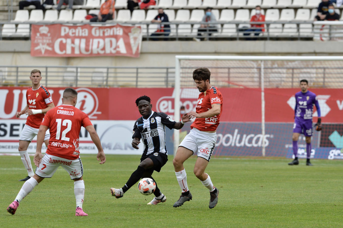 Fotos: El empate del Real Murcia ante el Linense, en imágenes