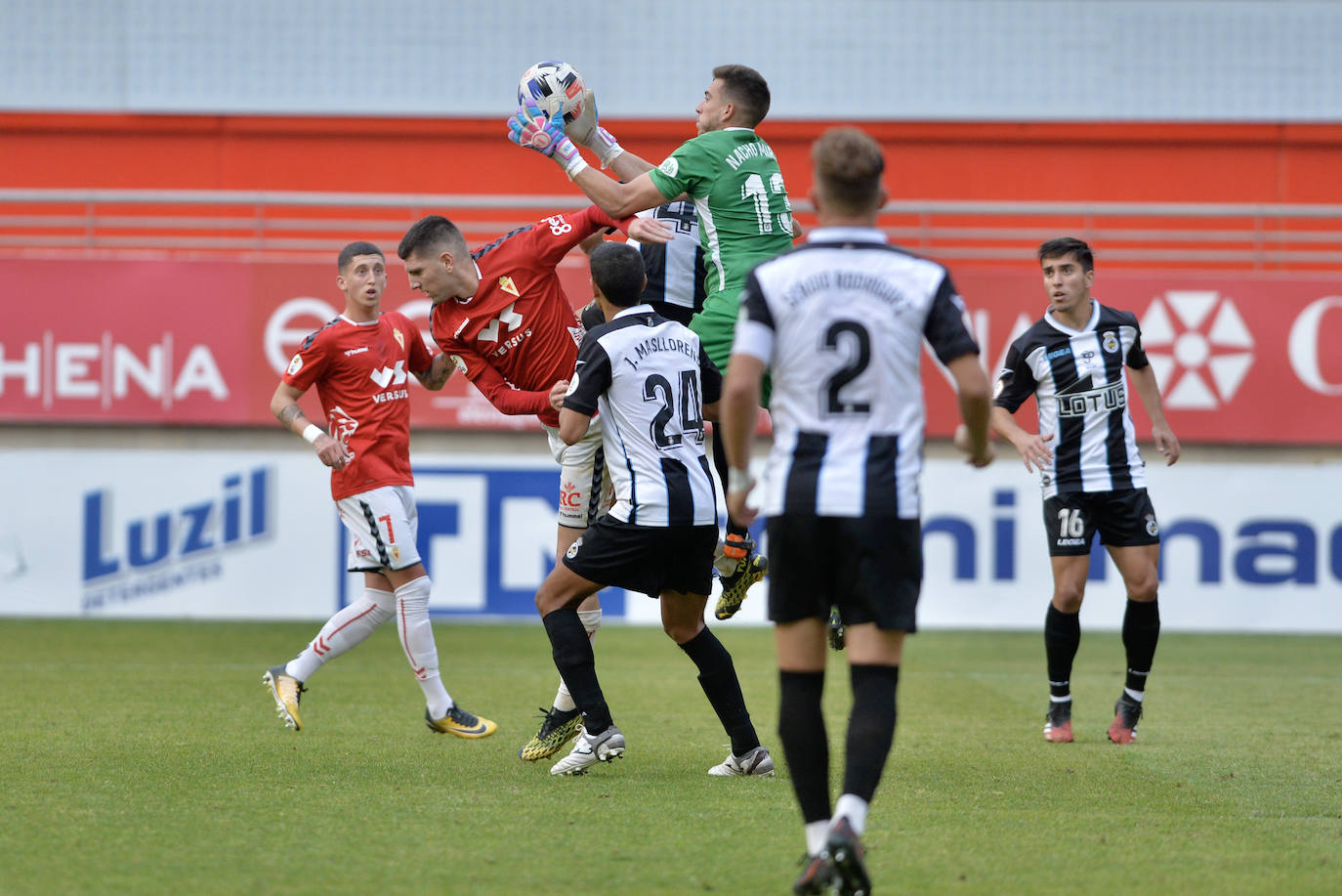Fotos: El empate del Real Murcia ante el Linense, en imágenes