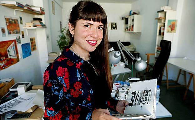 Ana Penyas fue la primera mujer ganadora del Premio Nacional de Cómic en 2018 otorgado por el Ministerio de Cultura.
