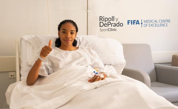 Salma Paralluelo, en el Centro de Excelencia FIFA Ripoll y de Prado.