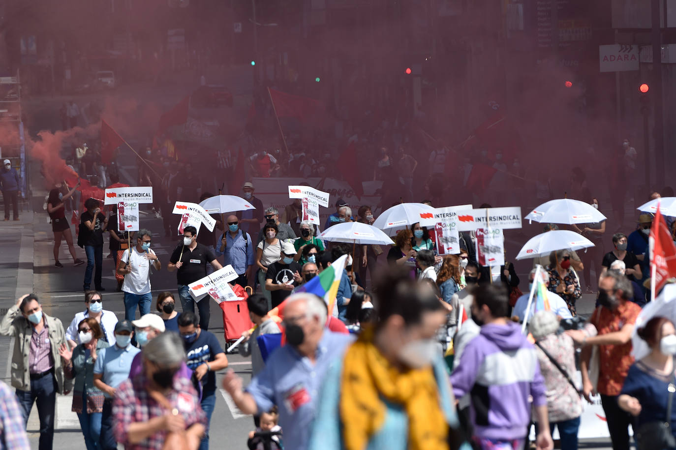 Fotos: Manifestación del Primero de Mayo en Murcia