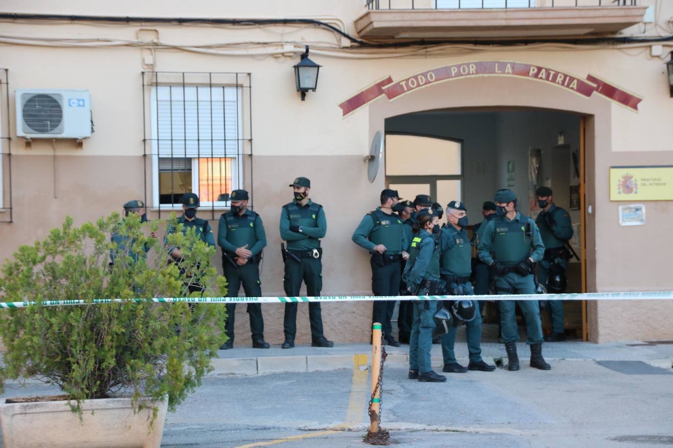 Fotos: Concentración en Jumilla de los amigos de Kevin para rendirle homenaje