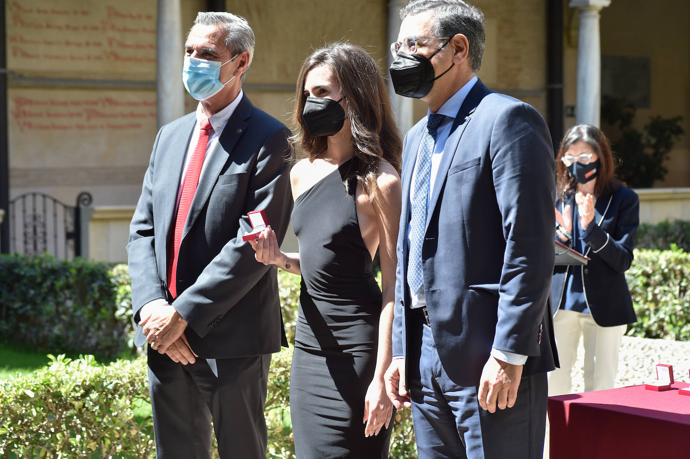 Fotos: La UMU reconoce a los titulados que quedaron entre los diez primeros en especialidades sanitarias