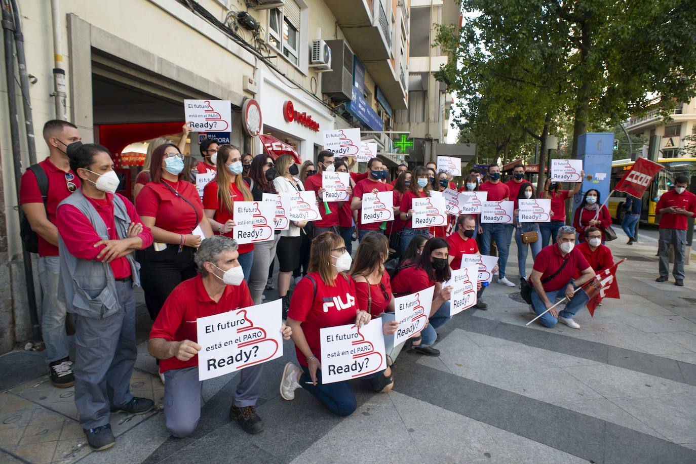 Fotos: Los trabajadores de la empresa Icono Enterprise se manifiestan en Murcia