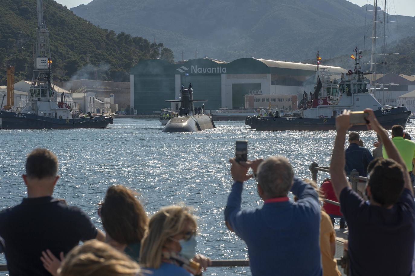 Fotos: El submarino &#039;Isaac Peral&#039; supera las primeras prubas de soplado