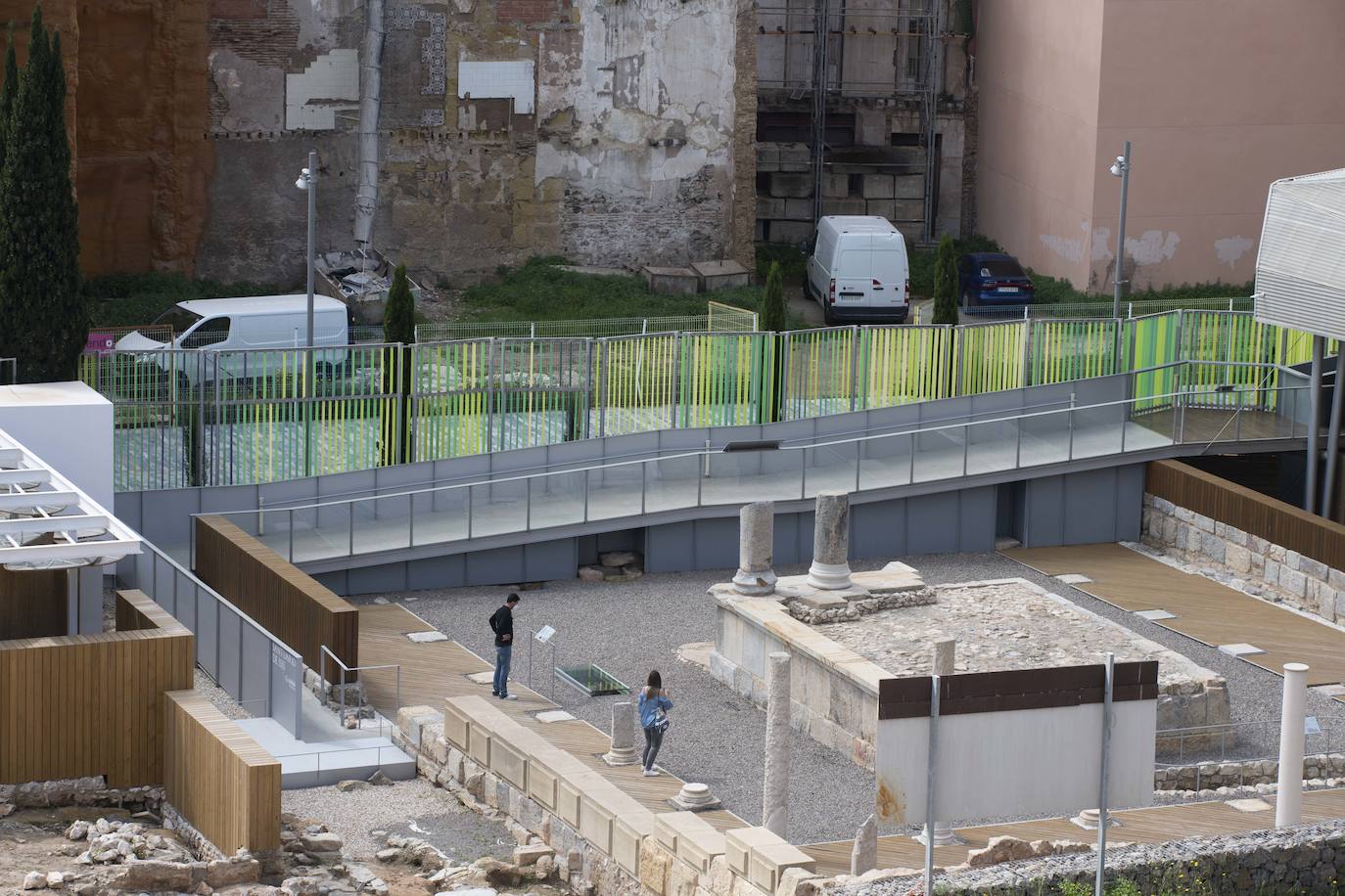 Fotos: Vecinos de Cartagena denuncian la «penosa» imagen de las calles aledañas al Museo del Foro