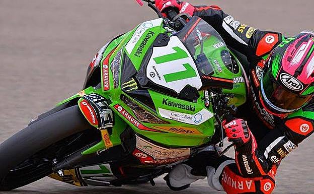 En el circuito. Entrenando en el trazado de Motorland Aragón, la semana pasada. 