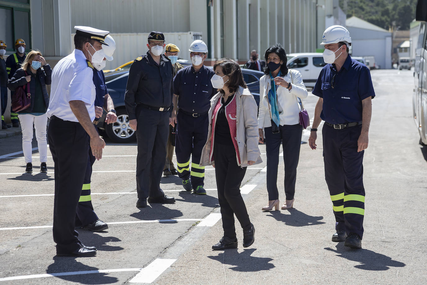 Fotos: Visita de la ministra de Defensa, Margarita Robles, al submarino S-81 en Cartagena