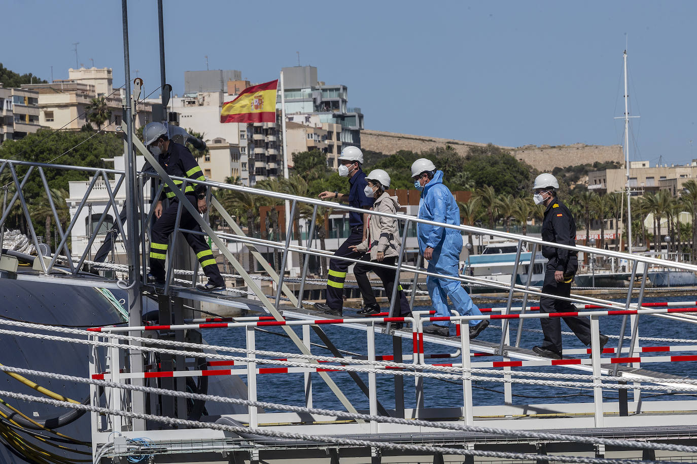 Fotos: Visita de la ministra de Defensa, Margarita Robles, al submarino S-81 en Cartagena