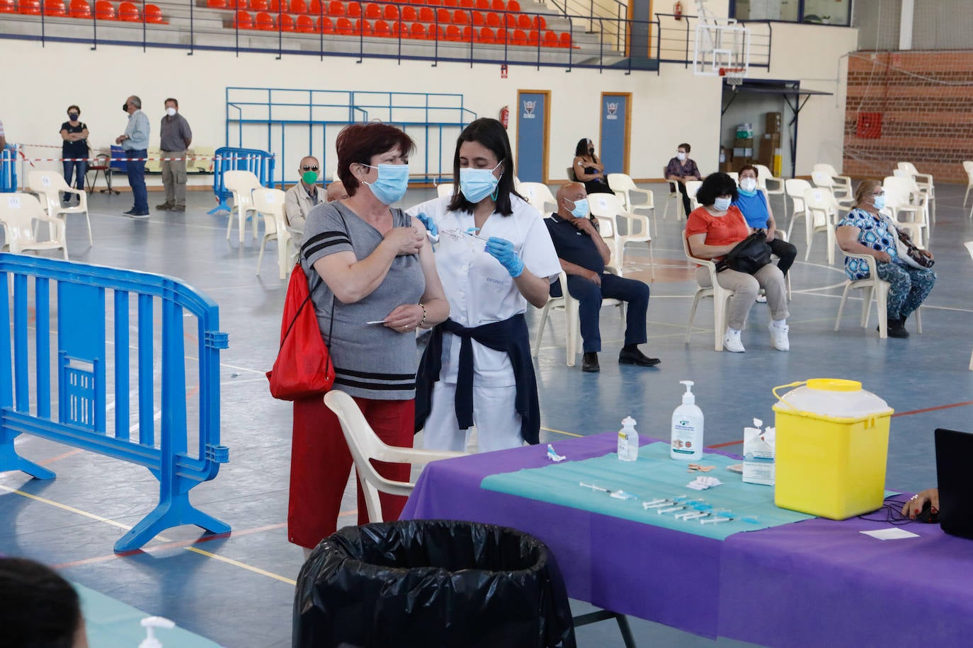 Fotos: Vacunación en Puerto Lumbreras