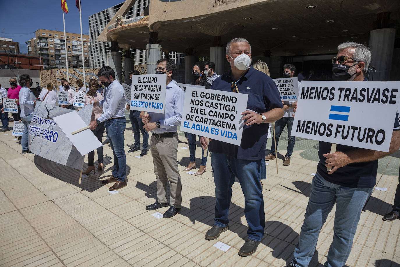 Fotos: Manifestación en defensa del Trasvase Tajo-Segura en Cartagena