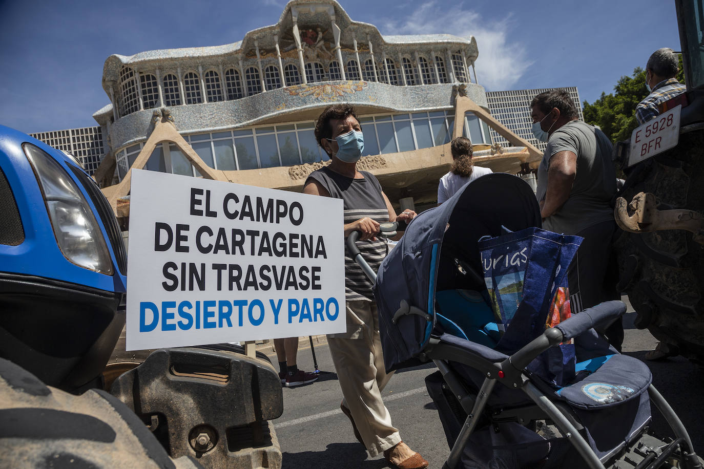 Fotos: Manifestación en defensa del Trasvase Tajo-Segura en Cartagena