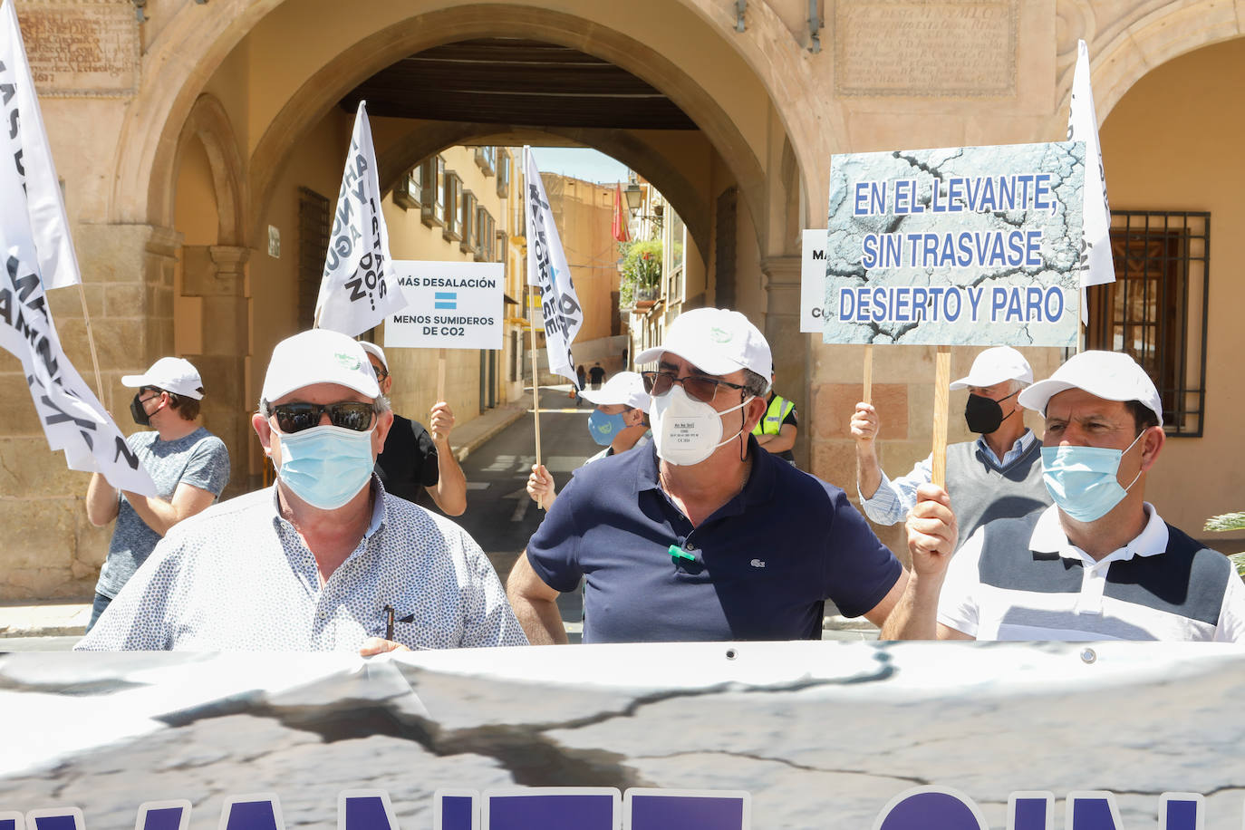 Fotos: Manifestación en defensa del Trasvase en Lorca