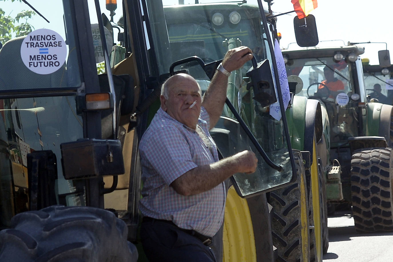 Fotos: Tractorada en favor del Trasvase llevada a cabo en Alcantarilla