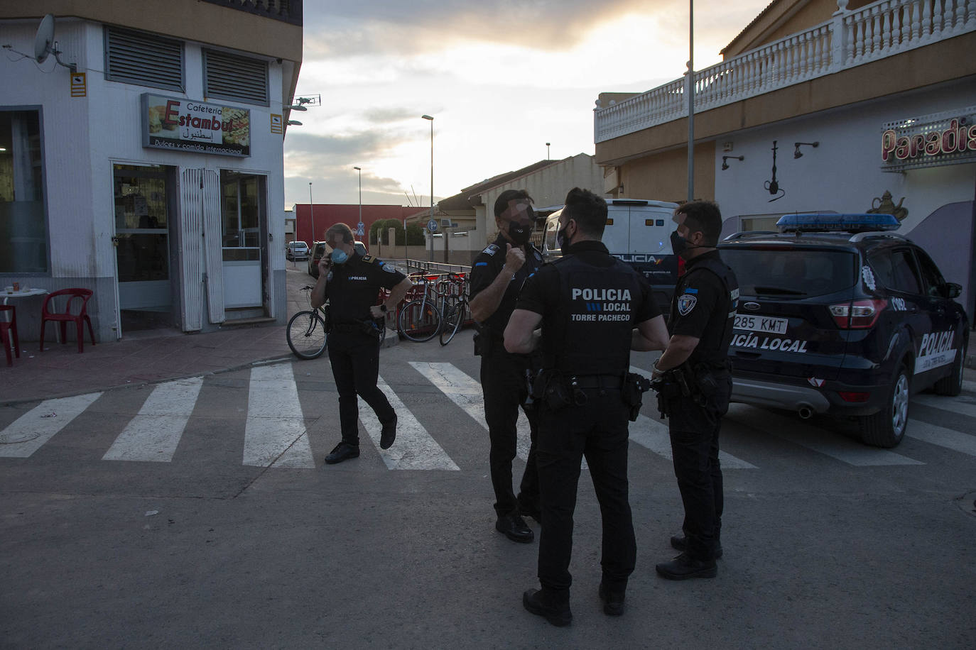 Fotos: Al menos veinte detenidos en una redada contra la inmigración irregular en Torre Pacheco