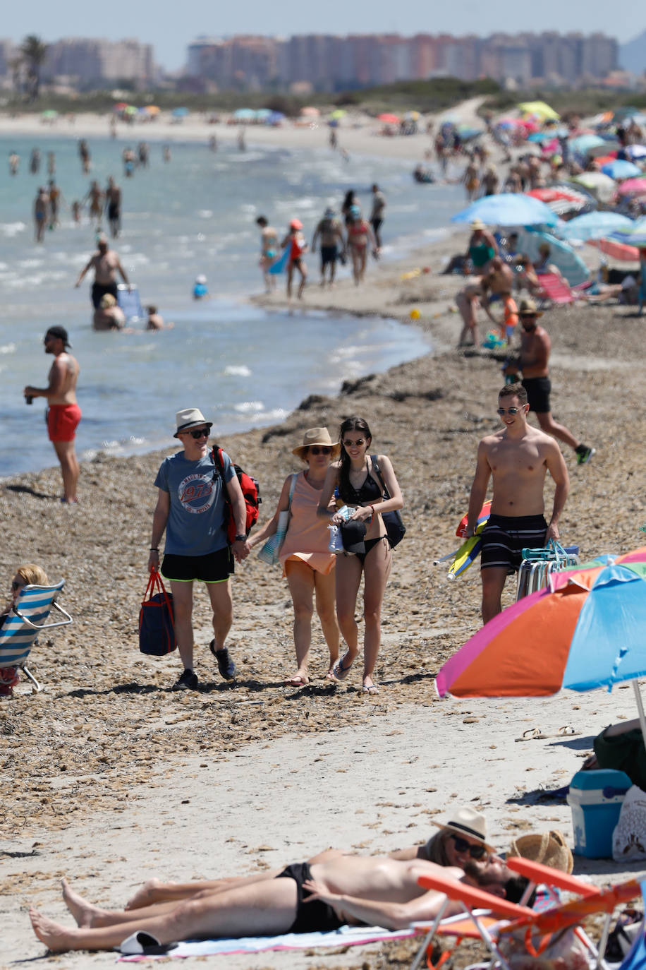 Fotos: Las playas de la Región se llenan el primer fin de semana sin estado de alarma