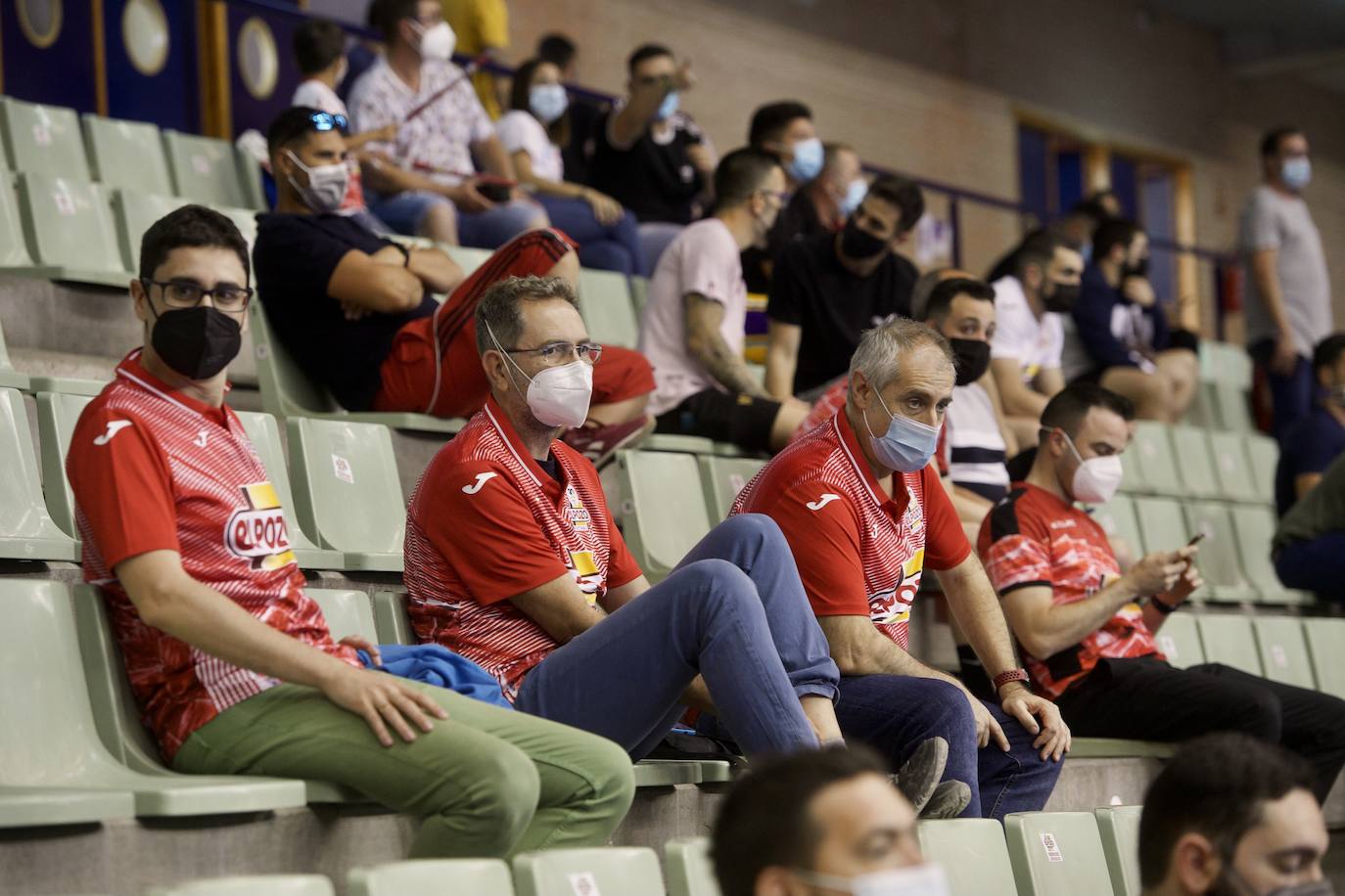 Fotos: ElPozo sacude la fe del Jimbee