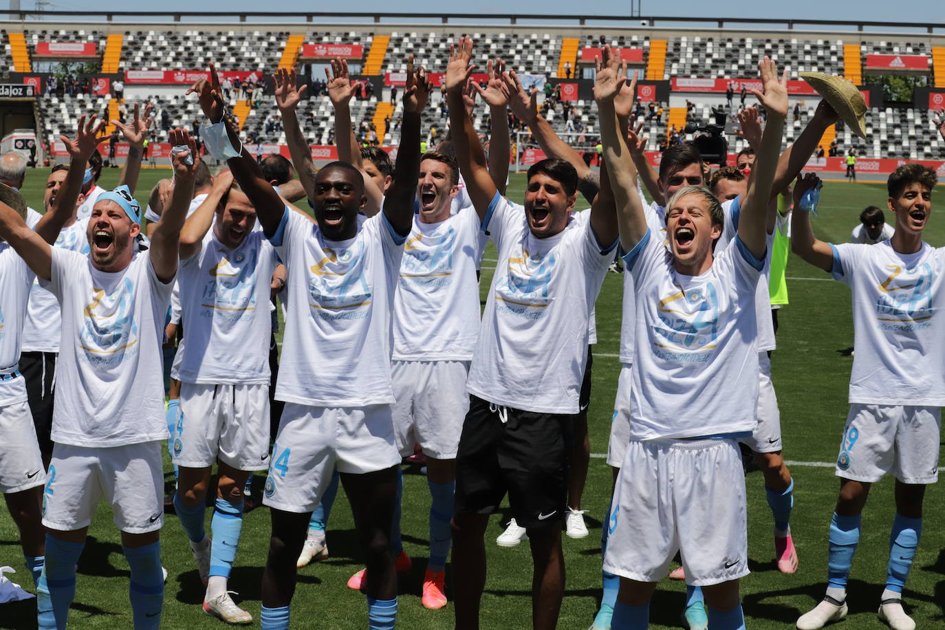 Fotos: Las mejores fotografías del partido entre la UD Ibiza y el UCAM Murcia