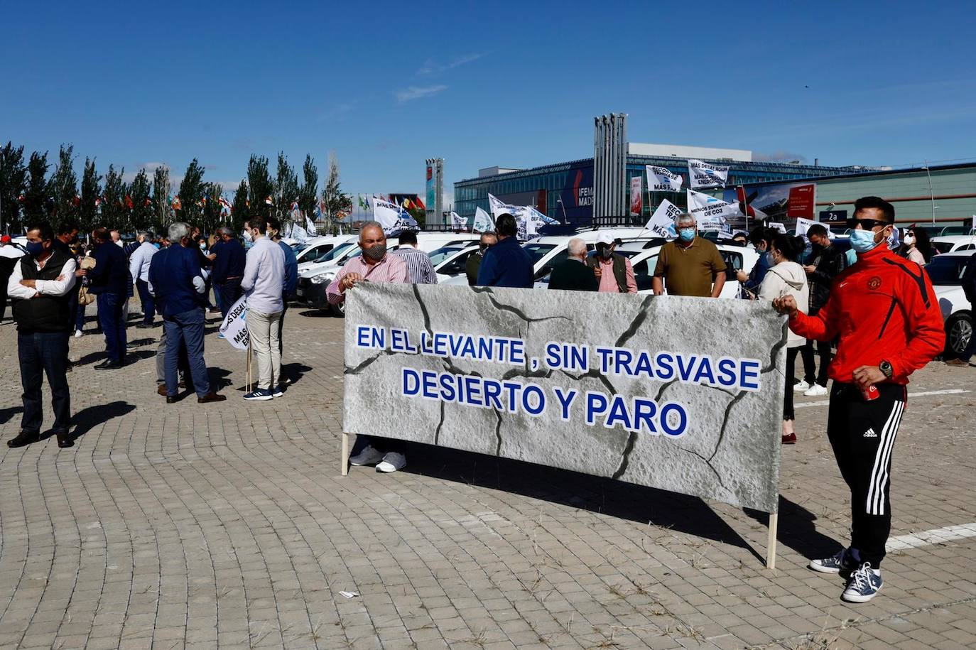 Fotos: Los regantes se manifiestan en Madrid para defender el Trasvase
