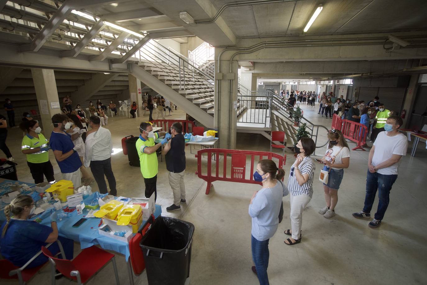 Fotos: La Región retoma la vacunación a menores de 60 años con AstraZeneca