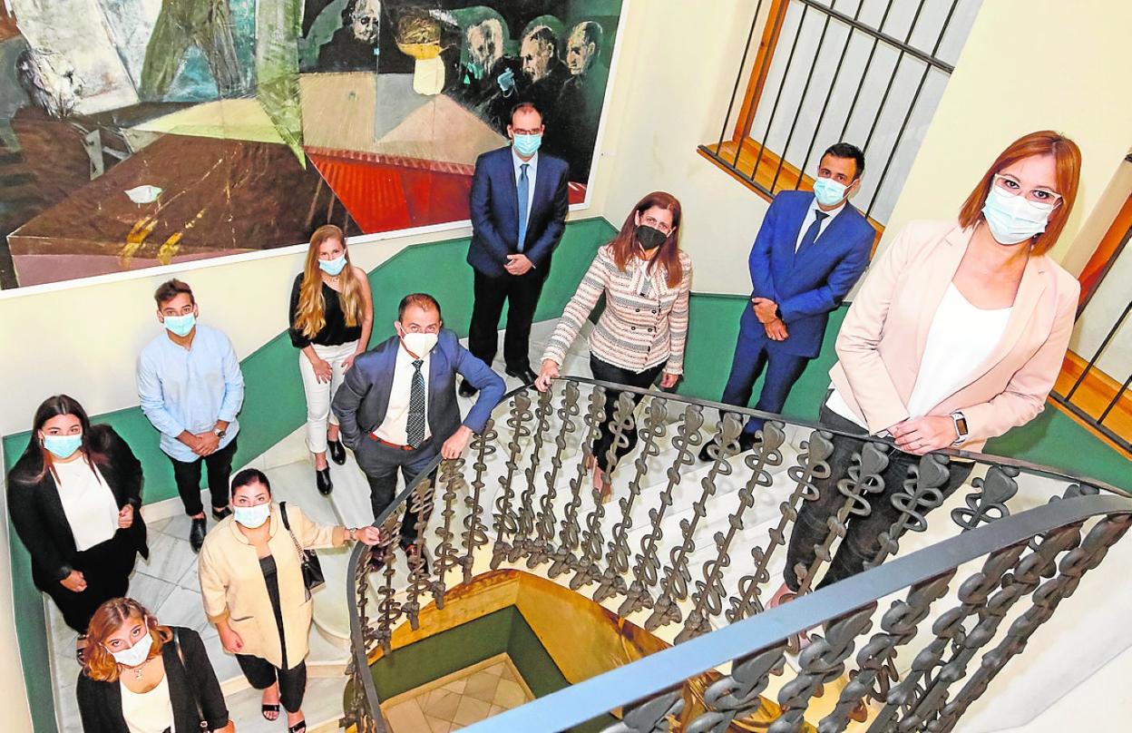 Franco recibe a los alumnos becados del programa Golondrina