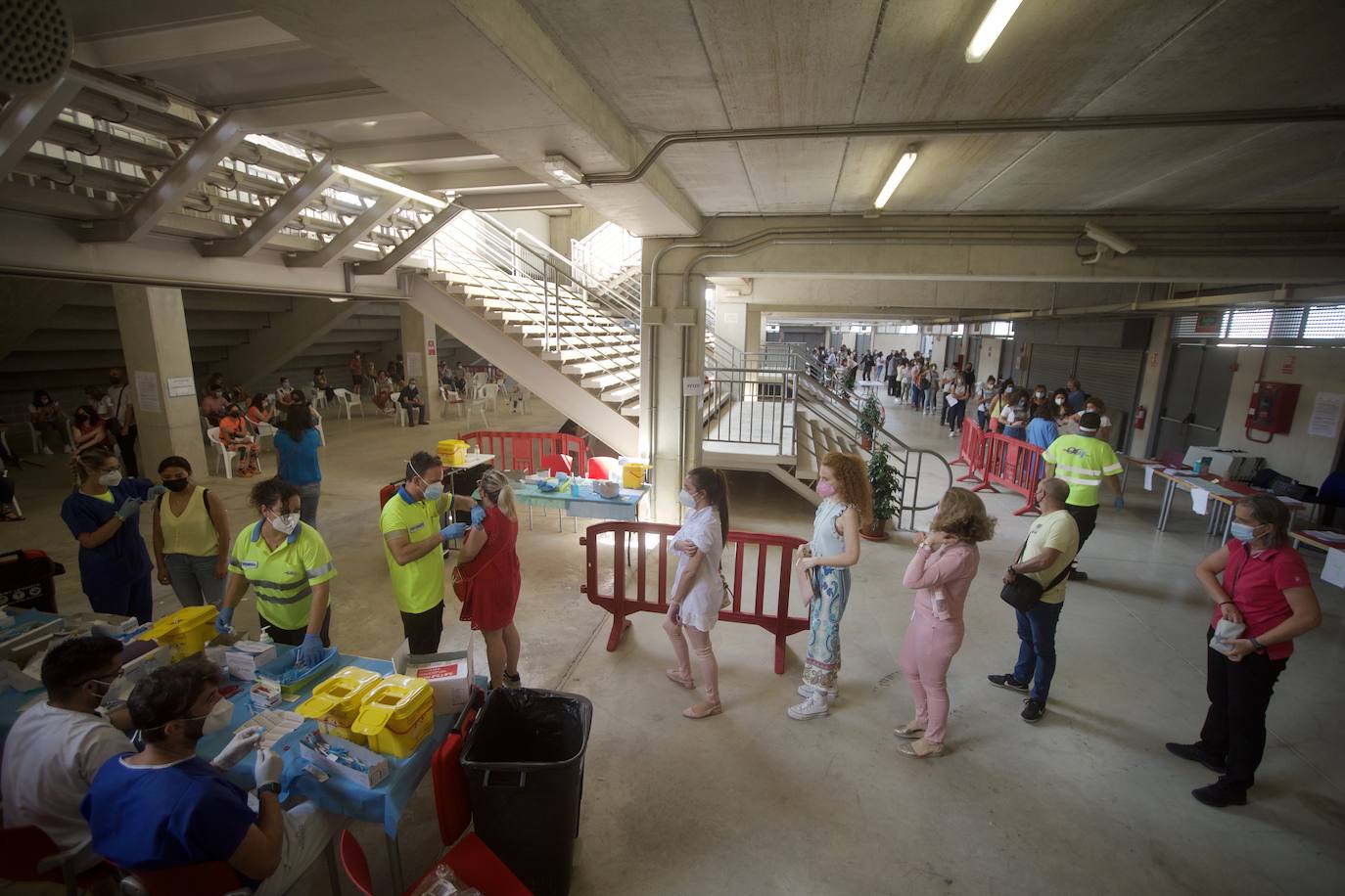 Fotos: La Región retoma la vacunación a menores de 60 años con AstraZeneca