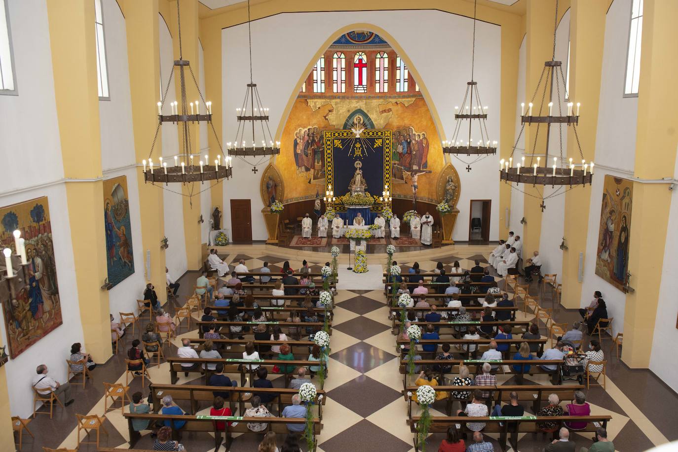Fotos: Los Ramos se rinde a la Virgen de la Huerta