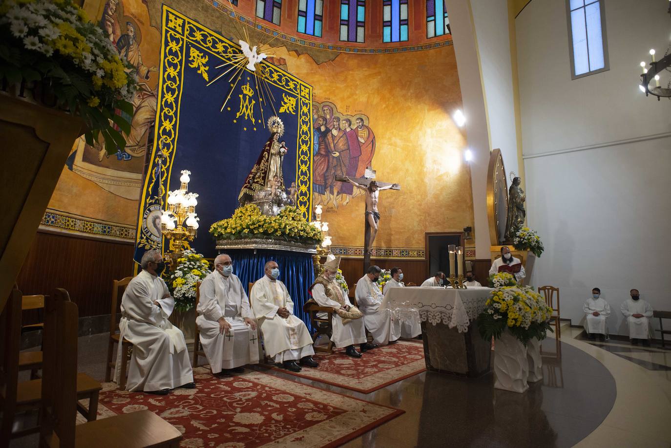Fotos: Los Ramos se rinde a la Virgen de la Huerta