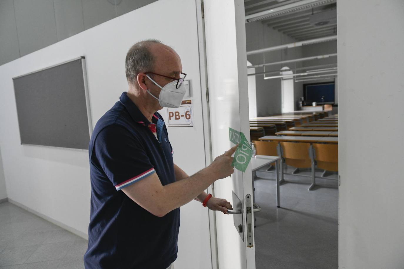 Fotos: Preparativos para la Ebau 2021 en la Región de Murcia