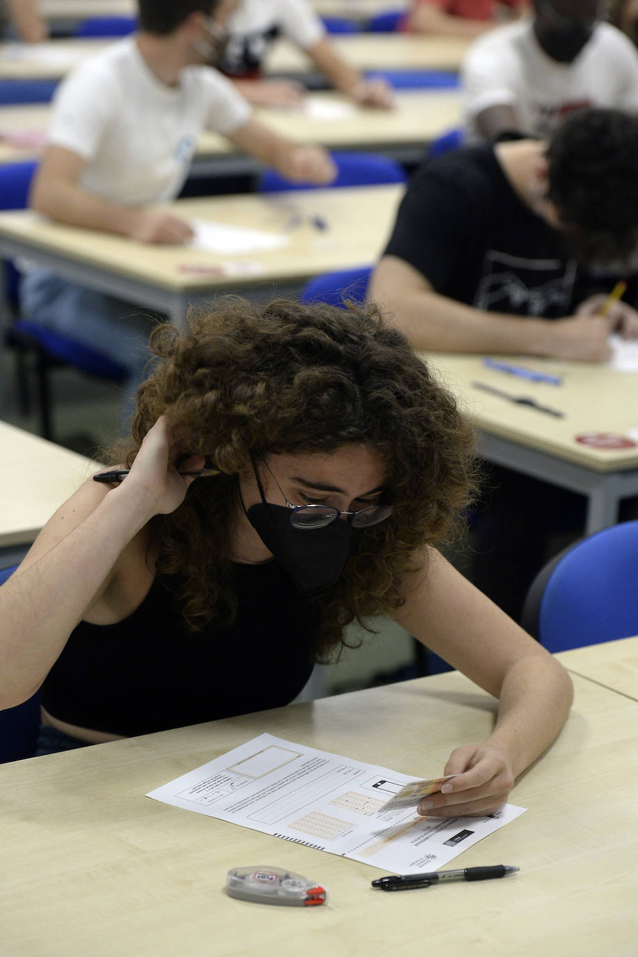 Fotos: Así arrancó la Ebau en la Universidad de Murcia