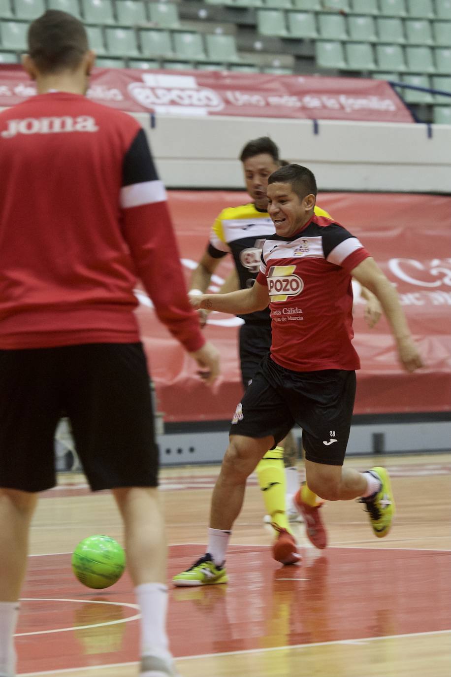Fotos: entrenamiento que celebraron ayer en el Palacio de Deportes