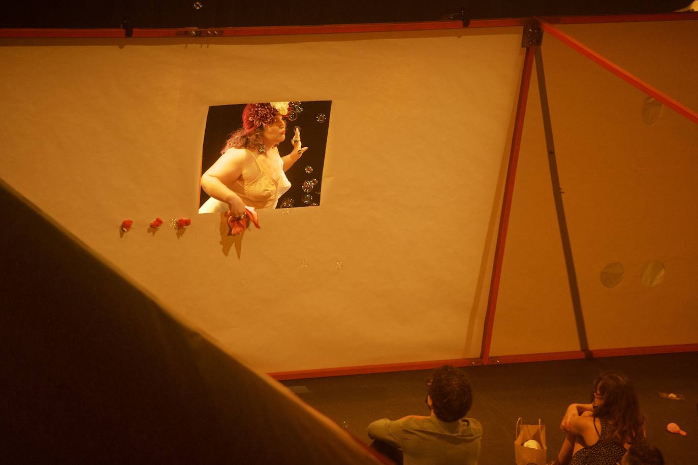 Fotos: La Lírica Física busca su hogar