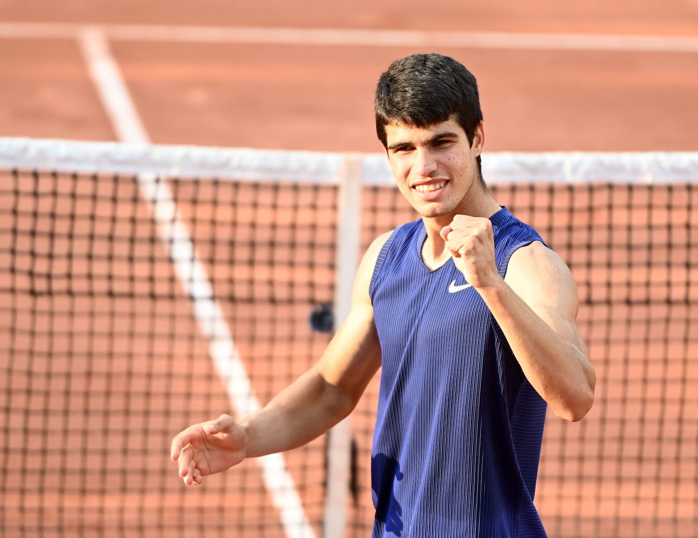 Fotos: Alcaraz desarma a Basilashvili y peleará por colarse en octavos de Roland Garros