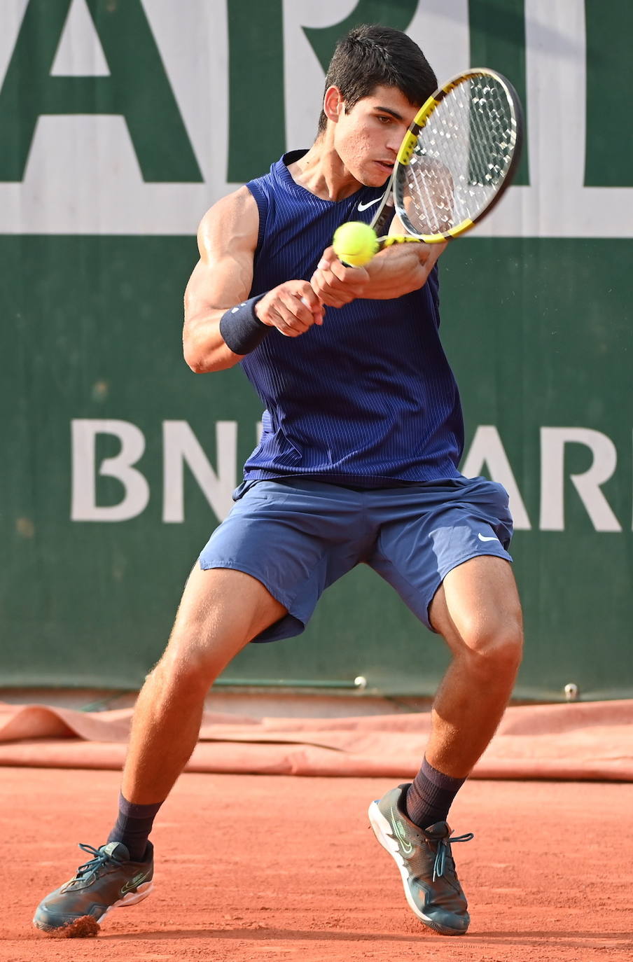 Fotos: Alcaraz desarma a Basilashvili y peleará por colarse en octavos de Roland Garros