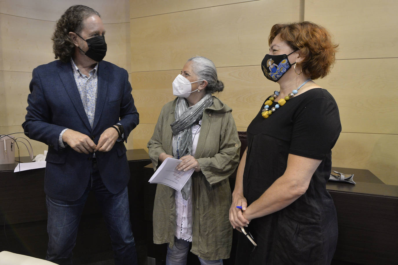 Charo Guarino, Jerónimo Tristante, Lola Gracia, Manuel Moyano, Ginés Campillo, Inma Pelegrín, Miguel Ángel Hernández y Marisa López, este sábado.