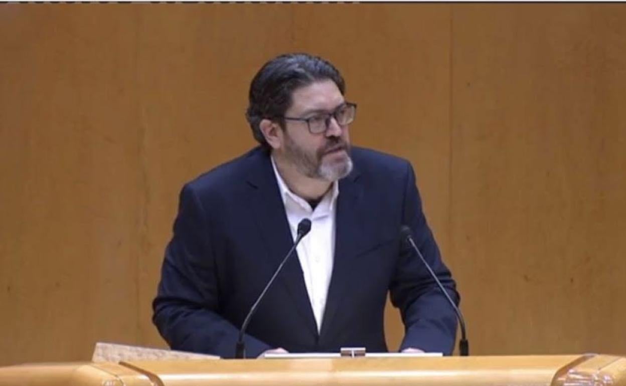Miguel Sánchez, durante una intervención en el Senado.