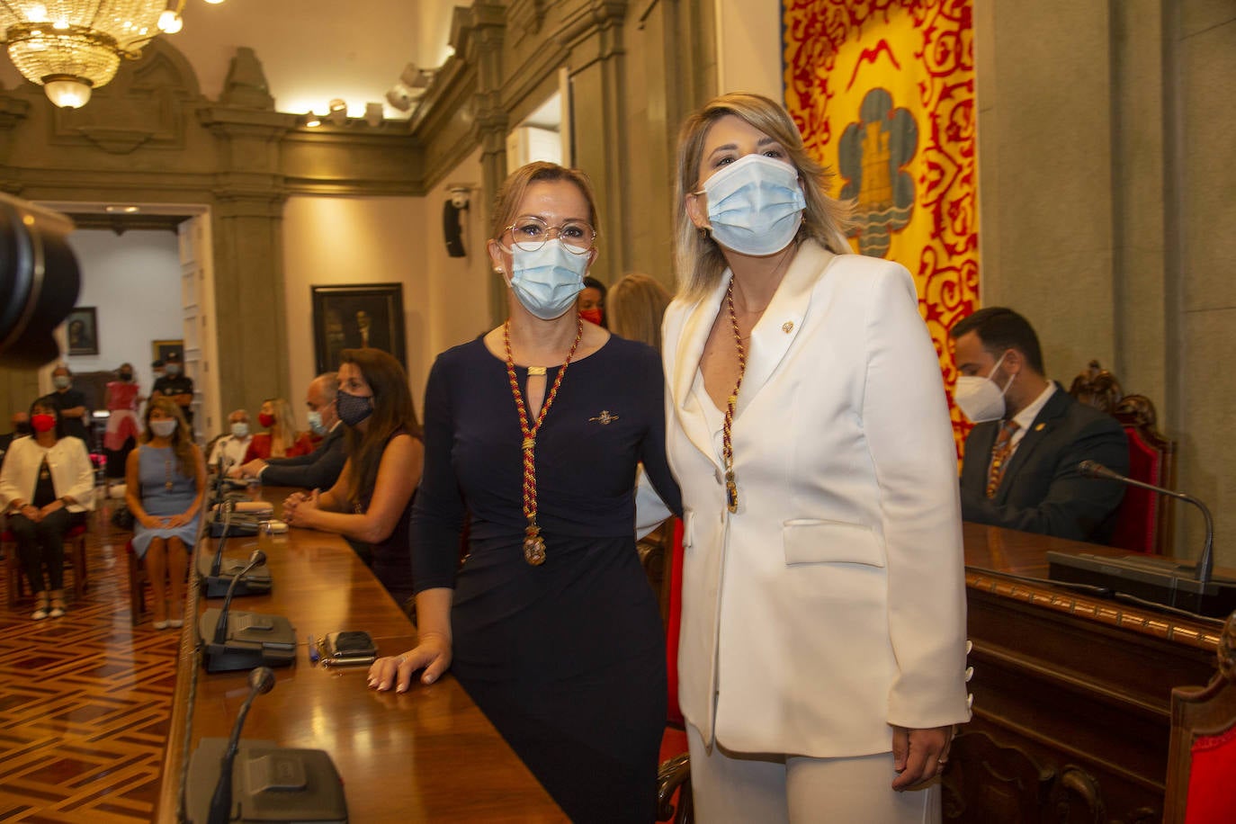 Fotos: Pleno de investidura de Noelia Arroyo como nueva alcaldesa de Cartagena