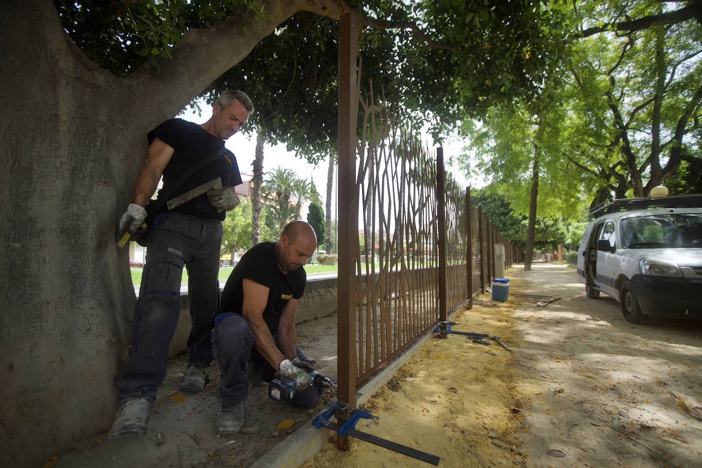 Fotos: Comienza el vallado del Jardín del Malecón de Murcia