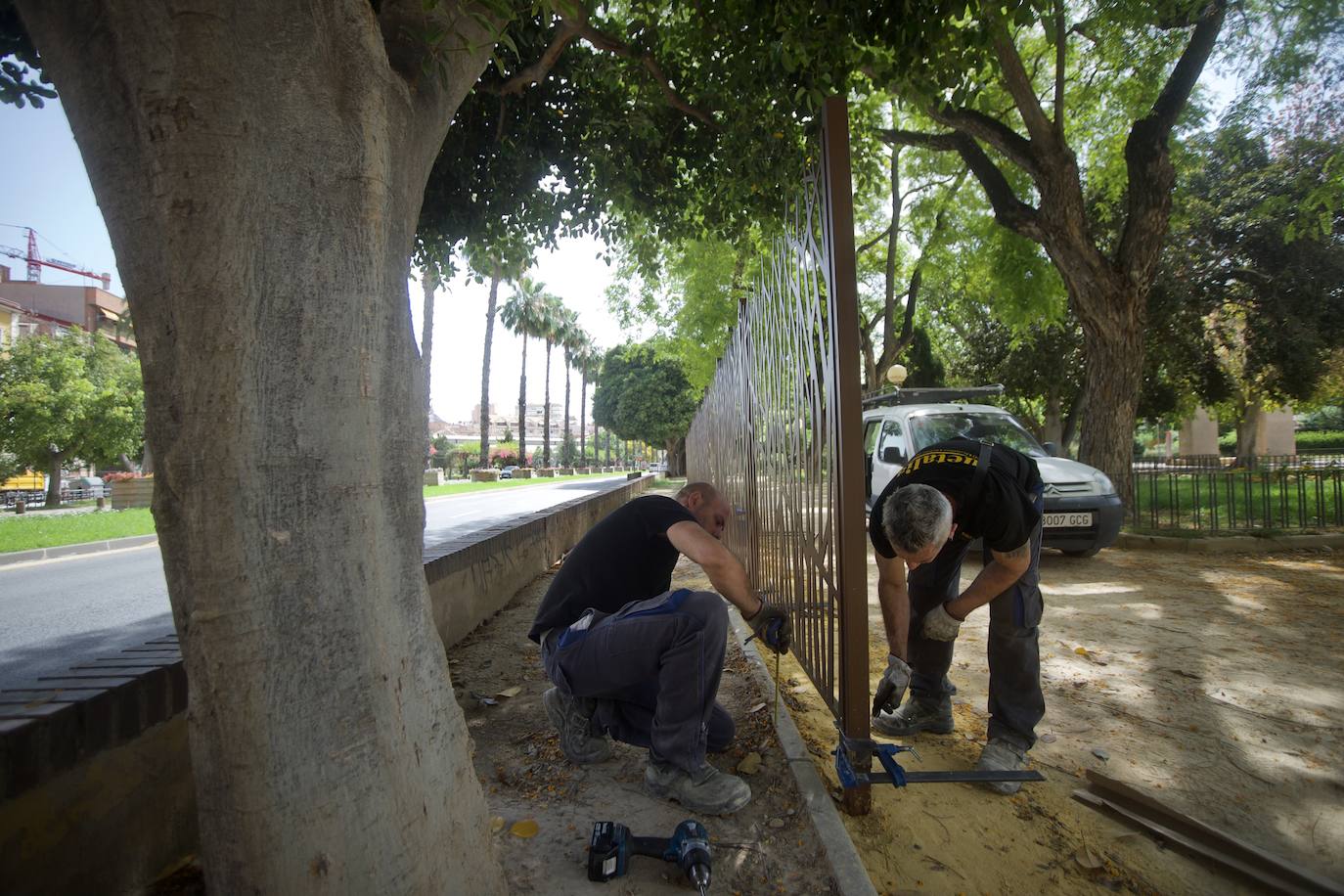 Fotos: Comienza el vallado del Jardín del Malecón de Murcia