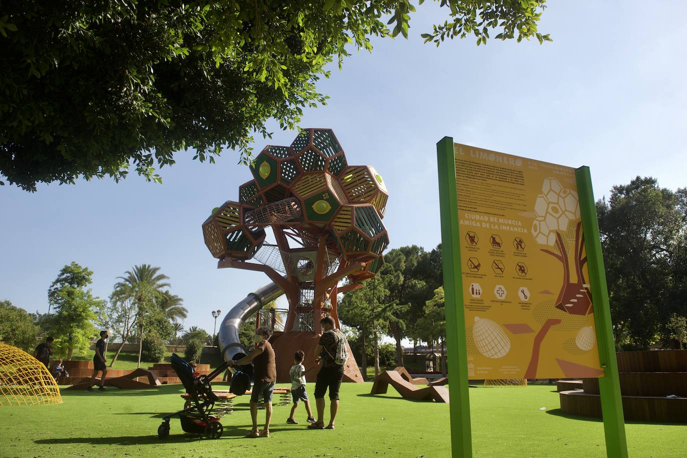 Fotos: ‘El Limonero’ del Malecón, abierto sin inauguración previa