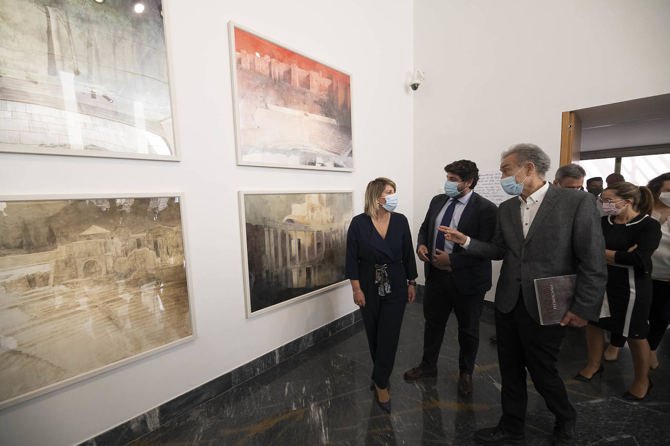 Fotos: Las acuarelas de Pedro Cano suben a escena