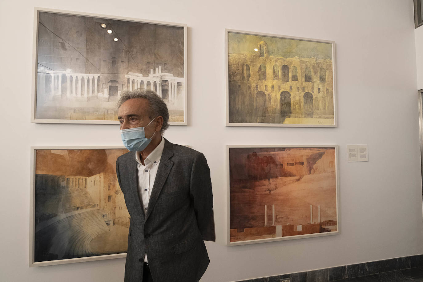 Fotos: Las acuarelas de Pedro Cano suben a escena