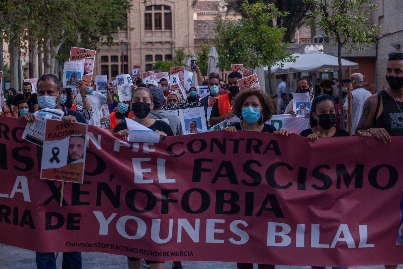 Fotos: Movilización en Murcia contra &quot;el odio, el racismo y la xenofobia&quot;