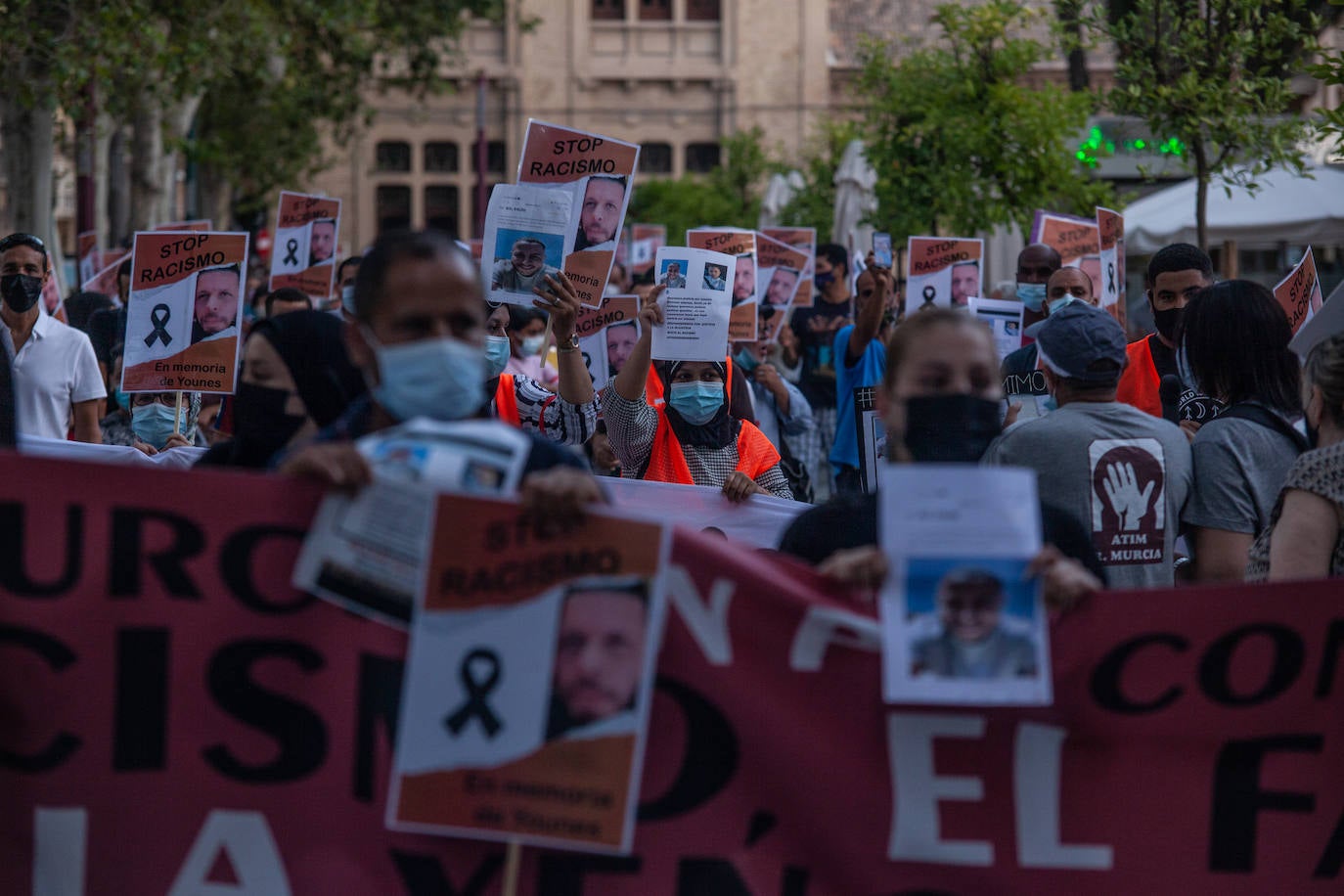 Fotos: Movilización en Murcia contra &quot;el odio, el racismo y la xenofobia&quot;