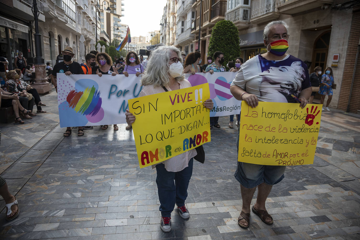 Fotos: Clamor por la Ley Integral Trans en la marcha del Orgullo en Cartagena