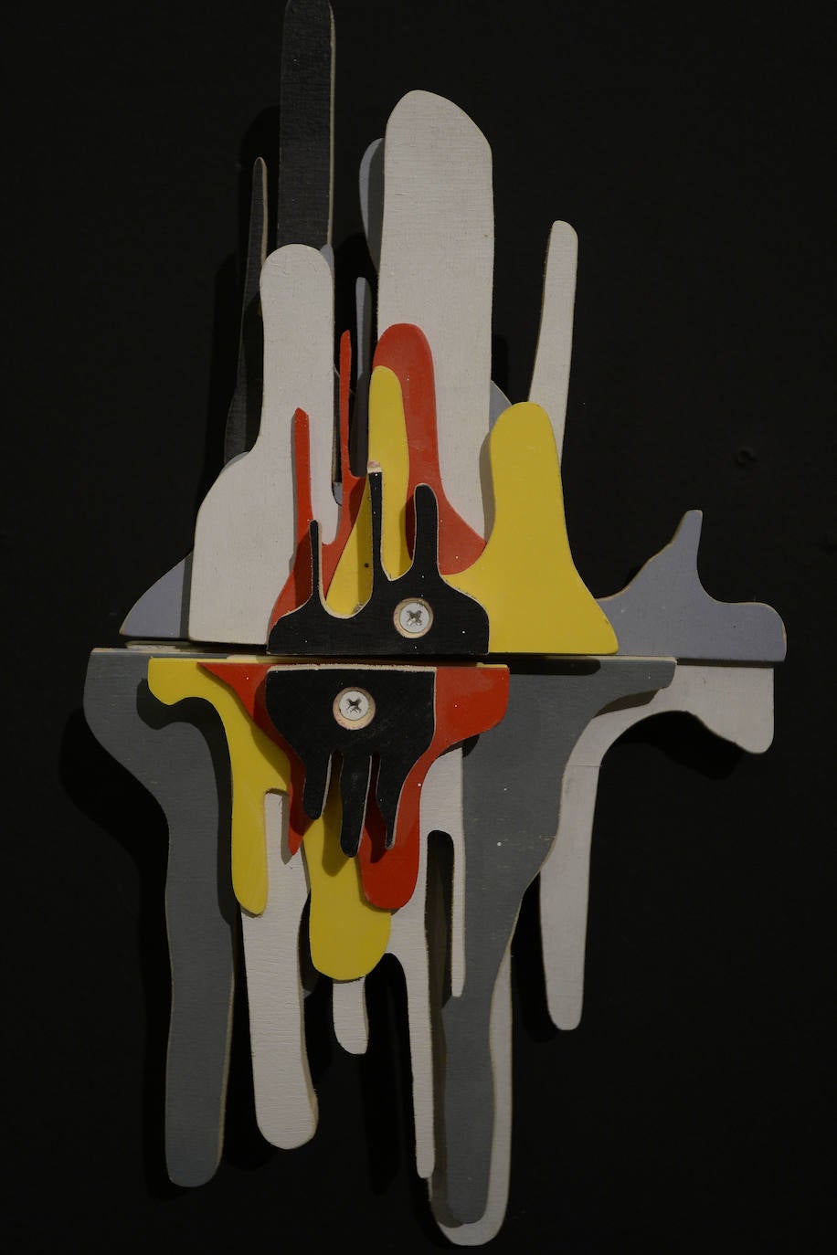 Fotos: ‘Fetiche’ reúne en el Palacio Almudí de Murcia obras de Valdés y Saura