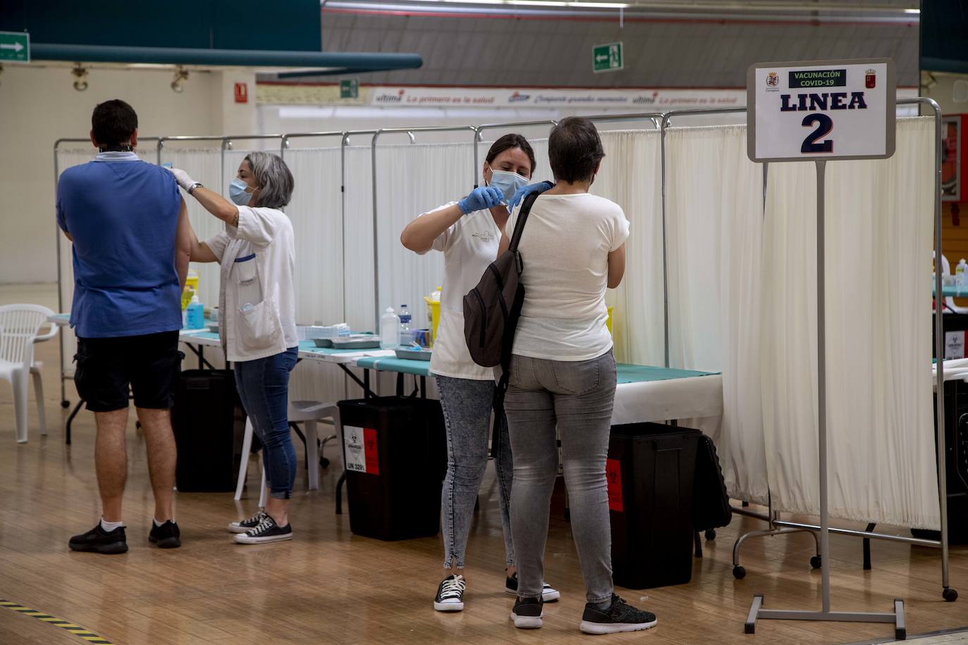 Fotos: Ventiladores en la vacunación de Cartagena