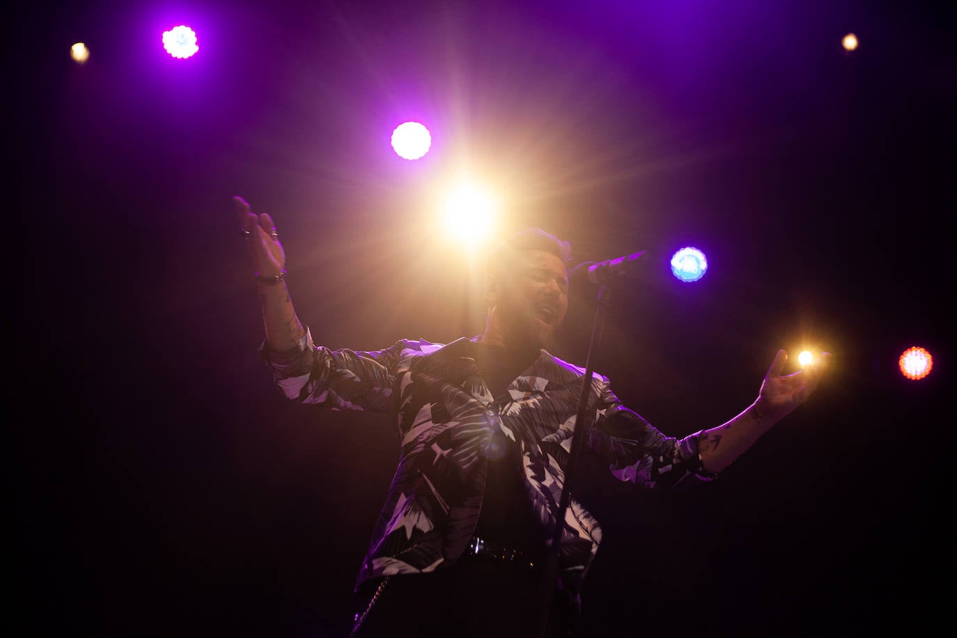 Fotos: Miguel Poveda vuelve a Murcia con Las Noches del Malecón